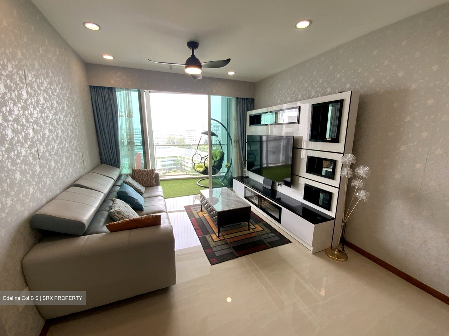 1 Canberra (D27), Condominium #628407661